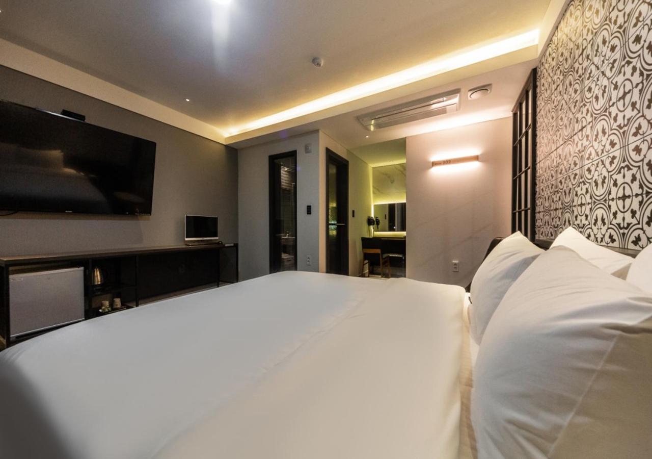 West In Hotel 丽水市 外观 照片