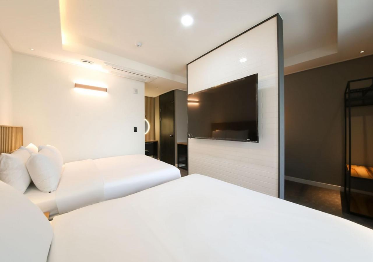 West In Hotel 丽水市 外观 照片