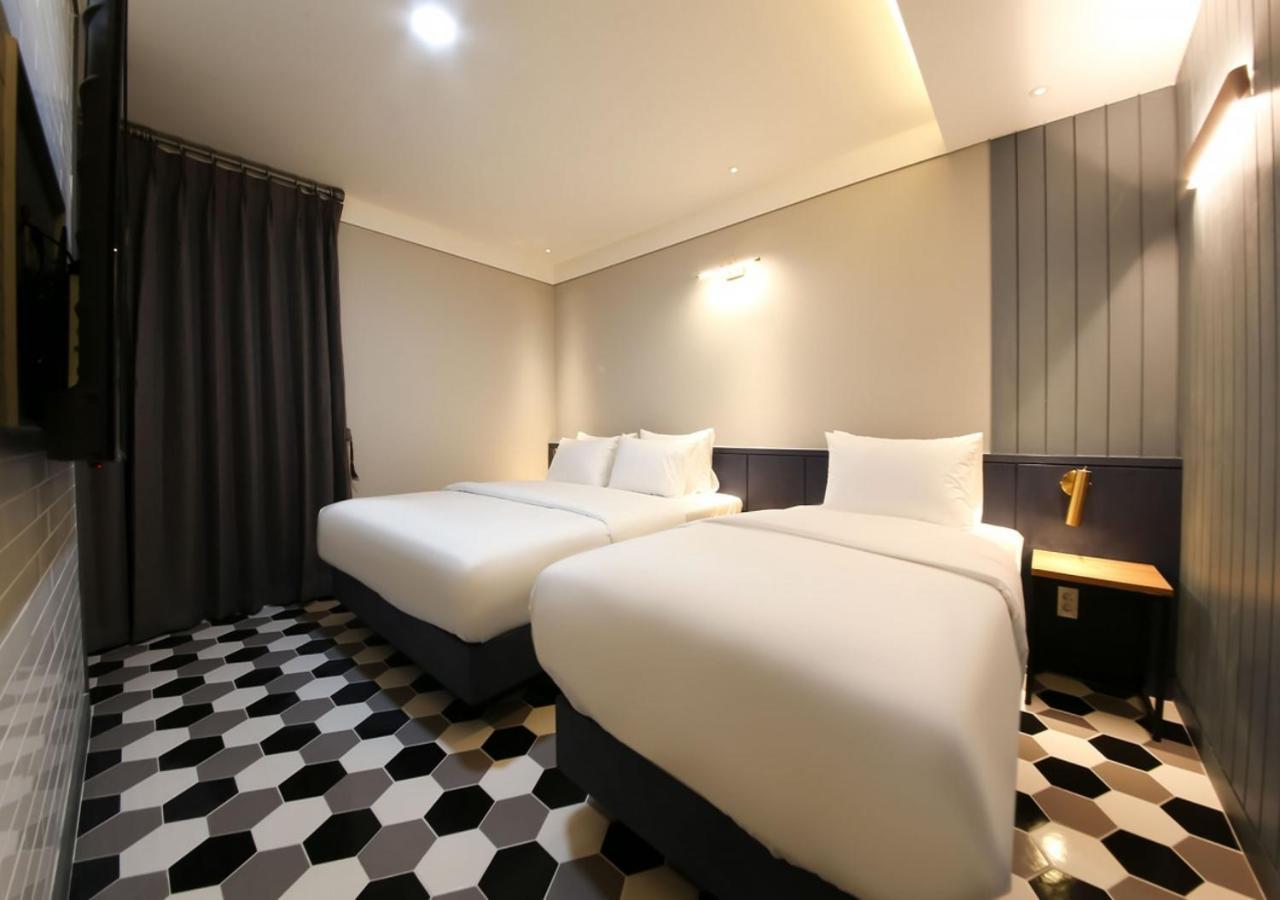 West In Hotel 丽水市 外观 照片