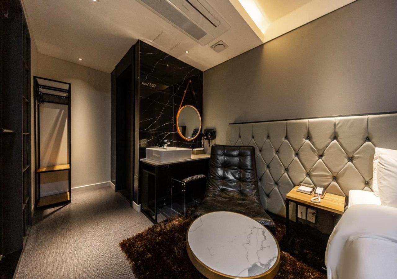 West In Hotel 丽水市 外观 照片